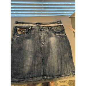 Crest Jeans Two Toned Denim Mini Skirt No Size Tag. See Measurements Below (R40)